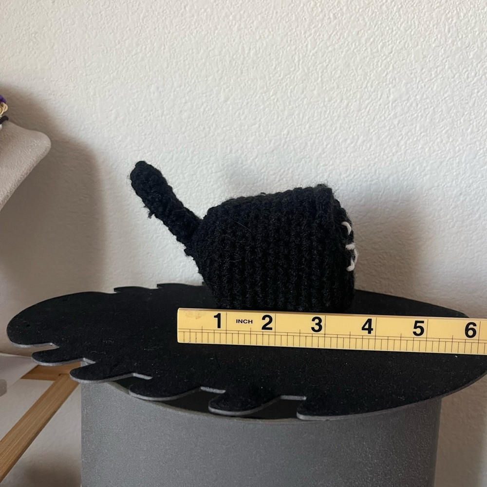 Handmade Crochet Cat - Picture 9 of 13